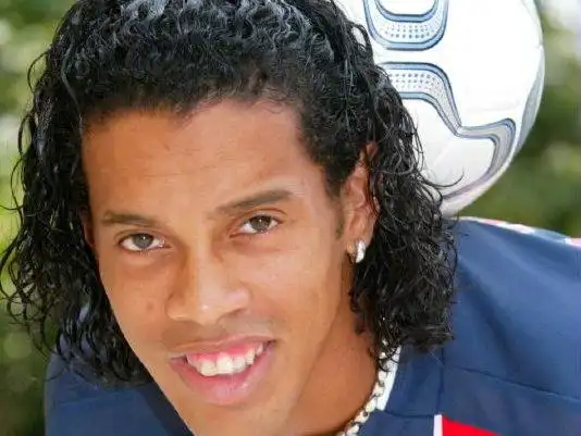 德铺平道路 德铺平道路